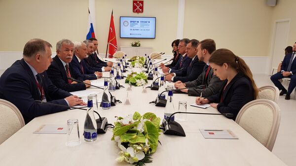 Милорад Додик на Међународном економском форуму у Санкт Петербургу Милорад Додик на Међународном економском форуму у Санкт Петербургу - Sputnik Србија