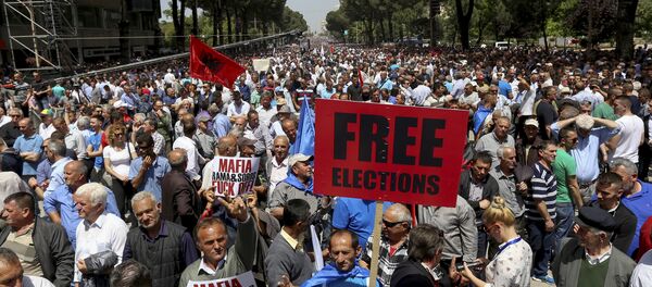 Протест опзиције у Тирани 13. маја 2017. Протест опзиције у Тирани 13. маја 2017. - Sputnik Србија
