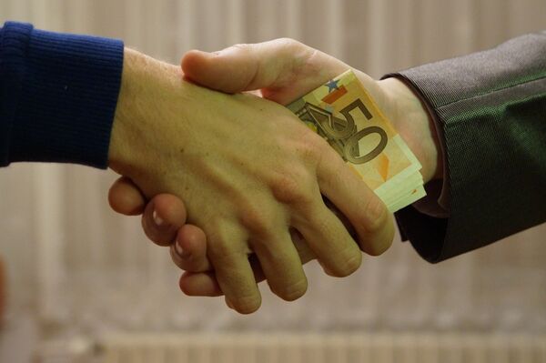 Компанија „Фајзер“ која Србији продаје вакцине прославила се — аферама Компанија „Фајзер“ која Србији продаје вакцине прославила се — аферама - Sputnik Србија