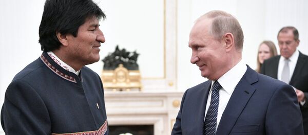 Руски председник Владимир Путин и председник Боливије Ево Моралес - Sputnik Србија