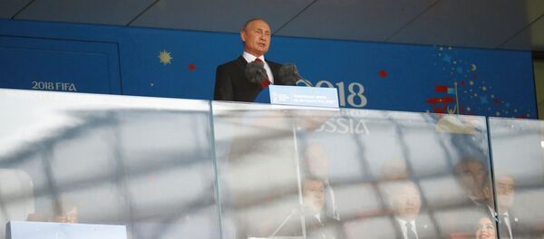 Владимир Путин отвара Мундијал у Москви Владимир Путин отвара Мундијал у Москви - Sputnik Србија