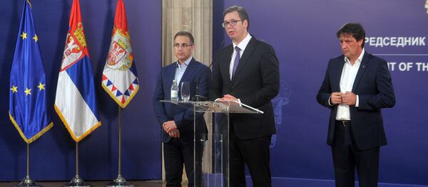 Aleksandar Vučić, Nebojša Stefanović i Bratislav Gašić Aleksandar Vučić, Nebojša Stefanović i Bratislav Gašić - Sputnik Srbija