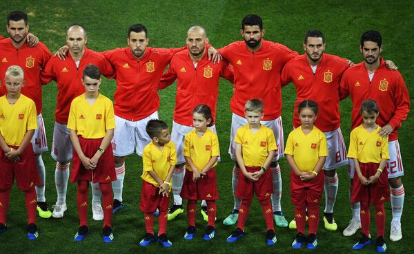Репрезентација Шпаније пред меч са Португалијом Репрезентација Шпаније пред меч са Португалијом - Sputnik Србија
