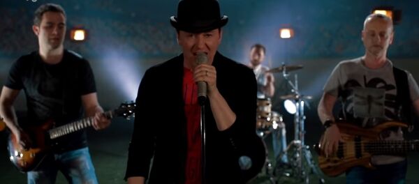 Ruski glumac Sergej Bezrukov i bend Kum Ruski glumac Sergej Bezrukov i bend Kum - Sputnik Srbija