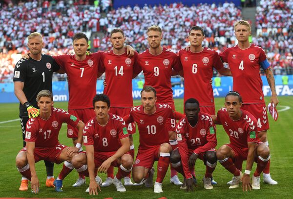 Ekipa Danske pred meč Ekipa Danske pred meč - Sputnik Srbija