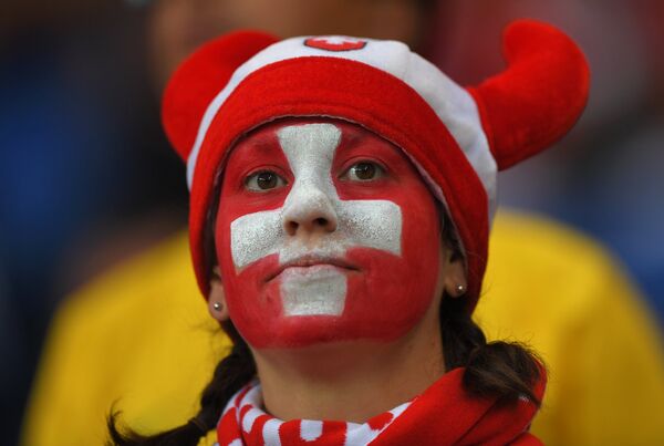 Швајцарски навијачи пред меч са Бразилом - Sputnik Србија