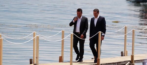 Aleksis Cipras i Zoran Zaev Aleksis Cipras i Zoran Zaev - Sputnik Srbija