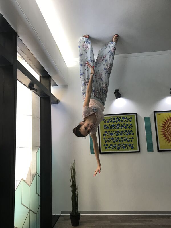 Музеј илузија — изокренута соба - Sputnik Србија