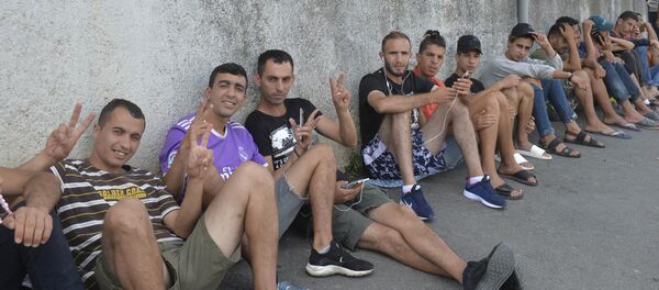 Мигранти Мигранти - Sputnik Србија