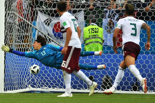 Prvi gol Južne Koreje na Svetskom prvenstvu u Rusiji na utakmici protiv Meksika. - Sputnik Srbija