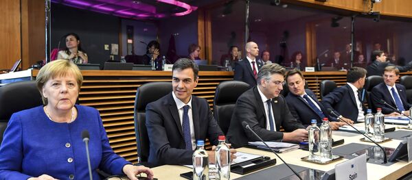 Немачка канцеларка Ангела Меркел на самиту ЕУ о миграцијама - Sputnik Србија