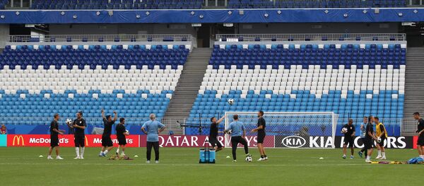 Fudbaleri reprezentacije Urugvaja na treningu u okviru Svetskog prvenstva u fudbalu Fudbaleri reprezentacije Urugvaja na treningu u okviru Svetskog prvenstva u fudbalu - Sputnik Srbija