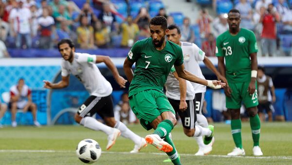 Salman el Faradž postiže prvi gol za Saudijsku Arabiju na ovom prvenstvu iz penala - Sputnik Srbija