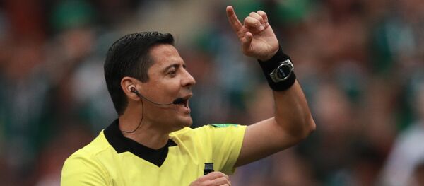 Iranski sudija Alireza Fagani na utakmici između Nemačke i Meksika - Sputnik Srbija