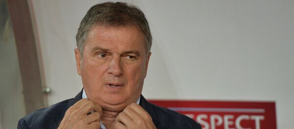 Фудбалски тренер Љубиша Тумбаковић Фудбалски тренер Љубиша Тумбаковић - Sputnik Србија