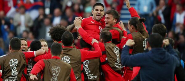 Славље српских фудбалера Славље српских фудбалера - Sputnik Србија