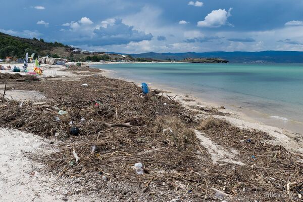 Последице поплава и даље су видљиве... Последице поплава и даље су видљиве... - Sputnik Србија