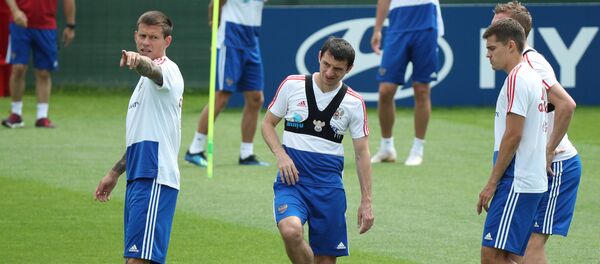 Fudbaleri reprezentacije Rusije na treningu - Sputnik Srbija