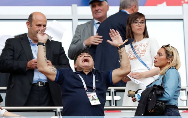 Maradona u transu posle sjajnog gola Di Marije - Sputnik Srbija