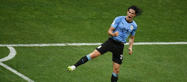 Kavani proslavlja pogodak - Sputnik Srbija