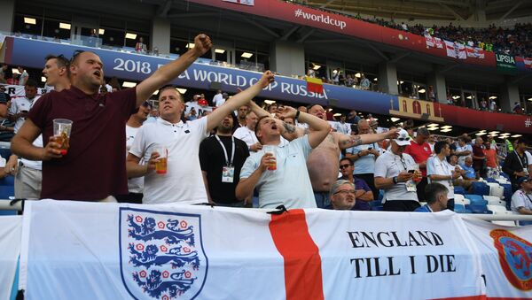 Navijači Engleske pre utakmice grupne faze na Svetskom prvenstvu u fudbalu 2018. između Engleske i Belgije - Sputnik Srbija