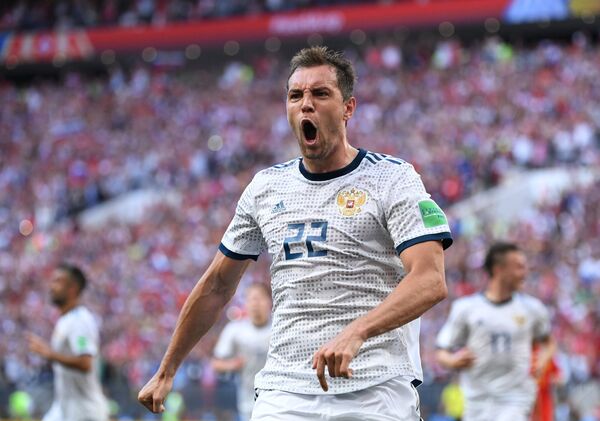 Džuba proslavlja pogodak - Sputnik Srbija