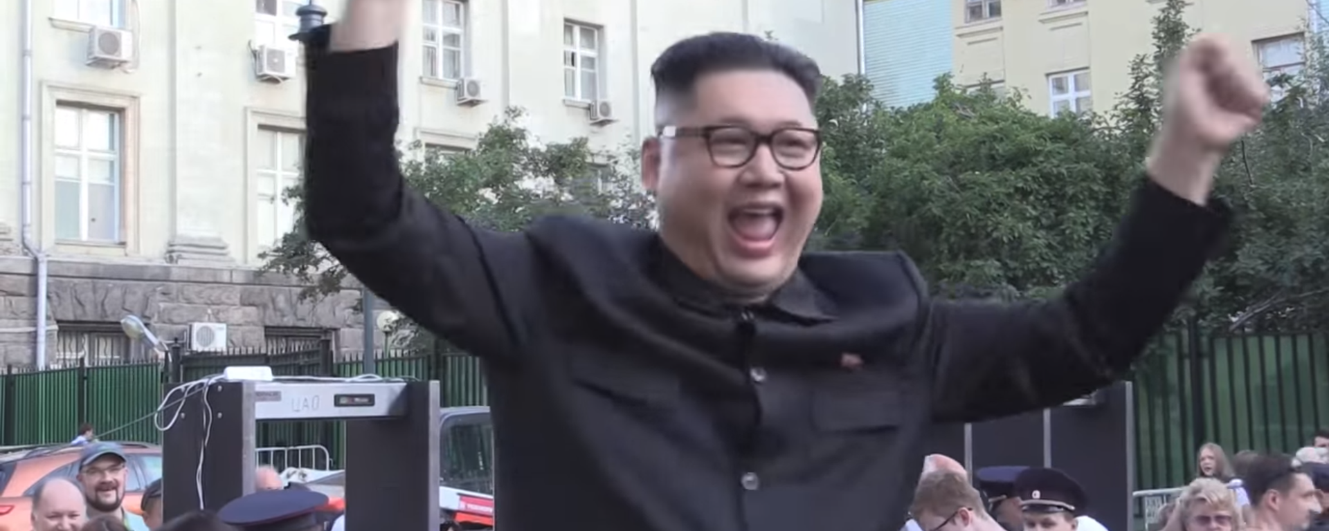 „Vidimo se kroz četiri godine u Severnoj Koreji“: „Kim“ odigrao Kaćušu u Moskvi (video) - Sputnik Srbija, 1920, 01.07.2018