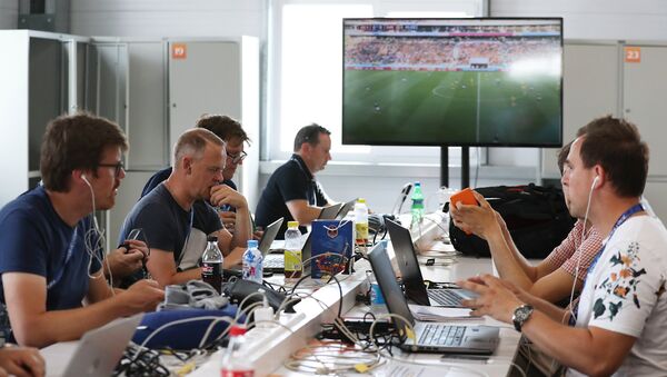 Novinari u pres-centru u Kalininjgradu na Svetskom prvenstvu u fudbalu - Sputnik Srbija