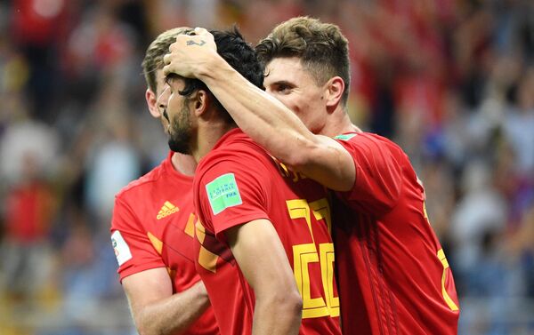 Репрезентативци Белгије прослављају гол и победу над Јапаном за пласман у четвртфинале СП - Sputnik Србија