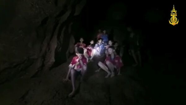 Деца у пећини на Тајланду - Sputnik Србија