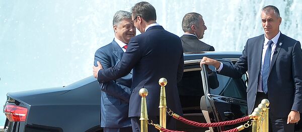 Александар Вучић и Петро Порошенко - Sputnik Србија