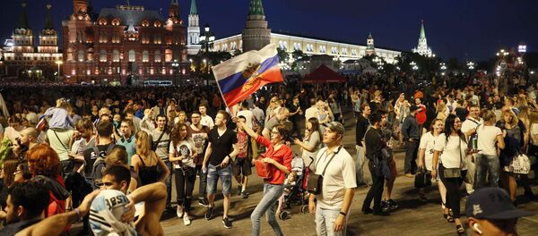 Rusi proslavljaju veliku pobedu nad Španijom - Sputnik Srbija