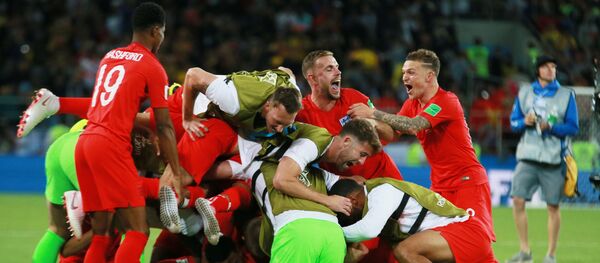 Englezi proslavljaju pobedu posle penal serije - Sputnik Srbija