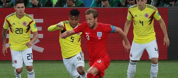 Колумбијски фудбалери Хуан Кинтеро и Вилмар Бариос, енглески фудбалер Хари Кејн и Колумбијац Сантјаго Аријас на утакмици осмине финала Светског првенства у фудбалу 2018. - Sputnik Србија