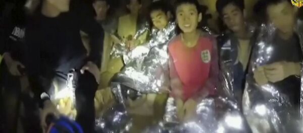 Deca u pećini na Tajlandu - Sputnik Srbija