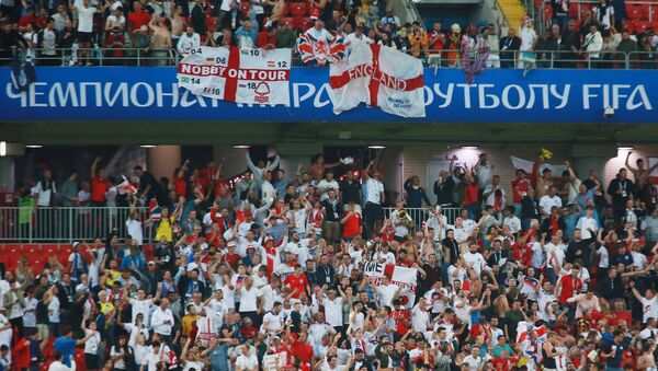 Navijači reprezentacije Engleske raduju se pobedi Engleske na utakmici osmine finala Svetskog prvenstva u fudbalu između Engleske i Kolumbije - Sputnik Srbija