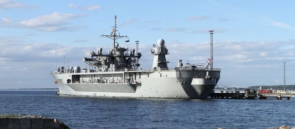 The USS Mount Whitney, the flagship of the US Sixth Fleet, has reached the port of Tallinn, Estonia, to take part in the NATO international military exercise, Baltops (Baltic Operations). - Sputnik Србија