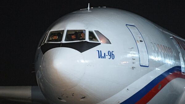Avion Il-96 - Sputnik Srbija