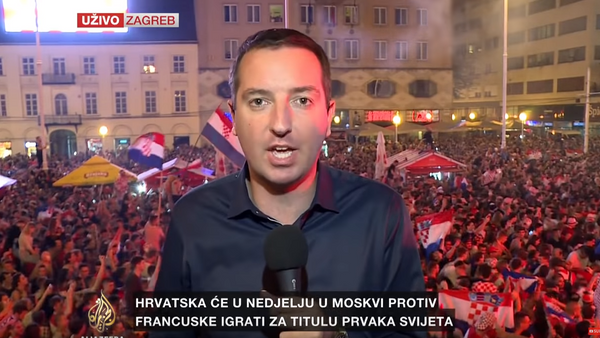 Voditelj poslao Srbiju u finale - Sputnik Srbija