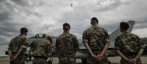 Припадници НАТО снага - Sputnik Србија