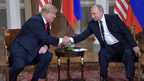 Donald Tramp i Vladimir Putin - Sputnik Srbija