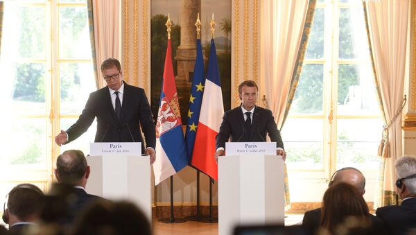 Predsednik Francuske Emanuel Makron i predsednik Srbije Aleksandar Vučić - Sputnik Srbija