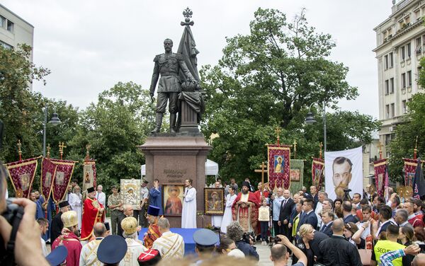 Литија је завршена испред споменика Цару Николају II Романову - Sputnik Србија