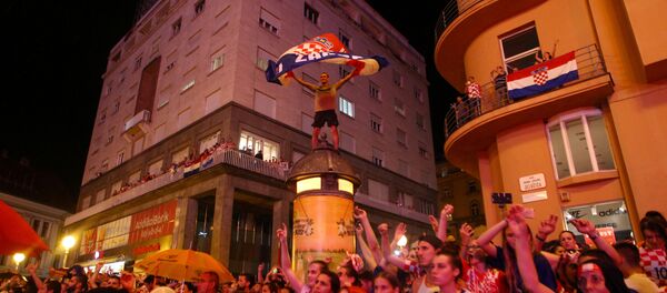 Veliko slavlje u Zagrebu na dočeku fudbalera - Sputnik Srbija
