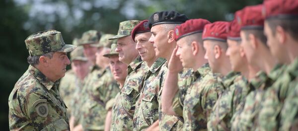 Načelnik Generalštaba Vojske Srbije general Ljubiša Diković obišao je danas, deo jedinica Kopnene vojske i Ratnog vazduhoplovstva i PVO u garnizonu Niš. - Sputnik Srbija