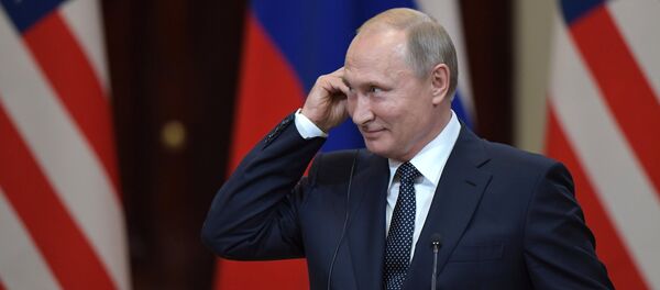 Председник Русије Владимир Путин током заједничке конференције за медије са америчким председником Доналдом Трампом у Хелсинкију - Sputnik Србија