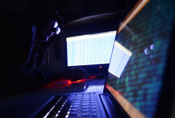 Pažljivo čitajte i-mejlove: Najozloglašenija pretnja na internetu „lovi“ vaše lične podatke Pažljivo čitajte i-mejlove: Najozloglašenija pretnja na internetu „lovi“ vaše lične podatke - Sputnik Srbija