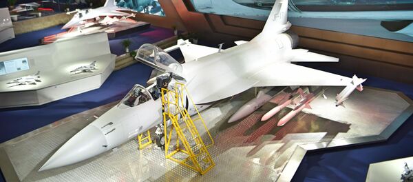 Kineski borbeni avion - Sputnik Srbija