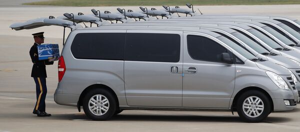 Amerika preuzima ostatke svojih vojnika - Sputnik Srbija