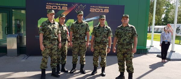 Тенкисти Србије на биталону на полигону Алабино - Sputnik Србија